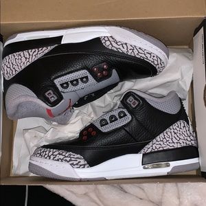 AIR JORDAN 3 RETRO OG BG. Size 5.5Y. Worse once.